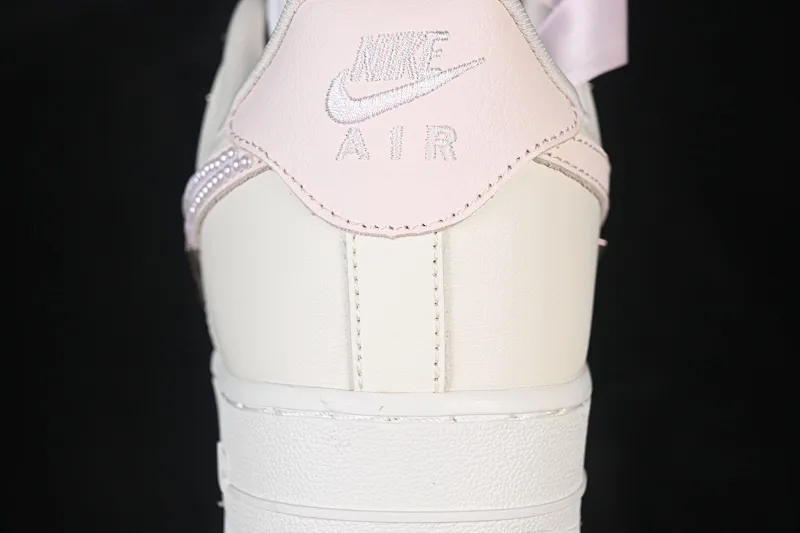 All categories Nk Air Force 1 Air Force series Nk Air Force 1 Low Air Force low-top Nike Air Force 1'07 Low Hand-painted graffiti Pearl milk apricot Air Force 1 low-top casual sneakers FV8110-183